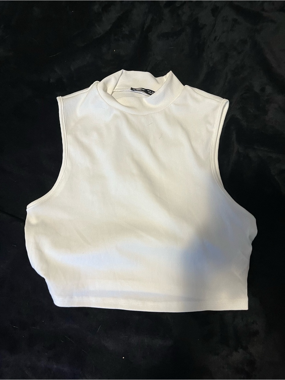 SHEIN White Ribbed Sleeveless Mock Neck Crop Top